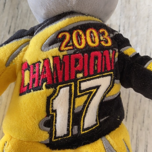 NASCAR 2003 champion speed bear Matt Kenseth 17 - Picture 6 of 9